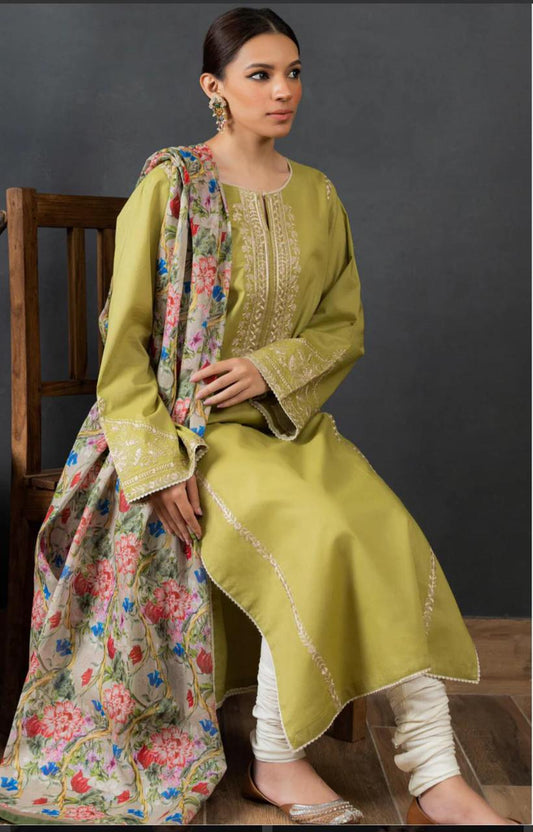 Luxury Embroidered Article