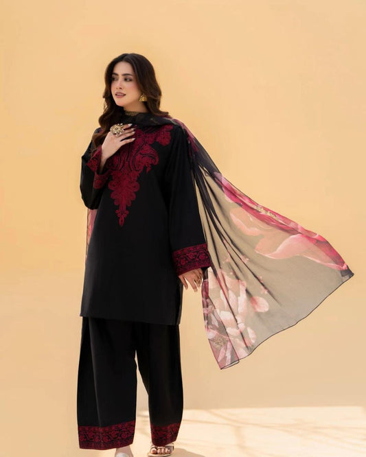 Brand Luxury Embroidered Article